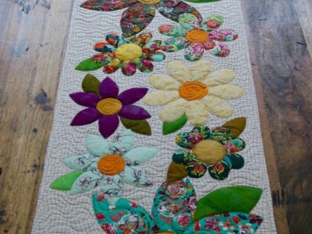 Blossoms Table Runner Online