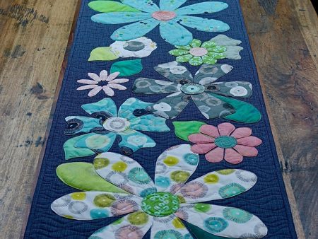 Fleurs Table Runner Pattern Online