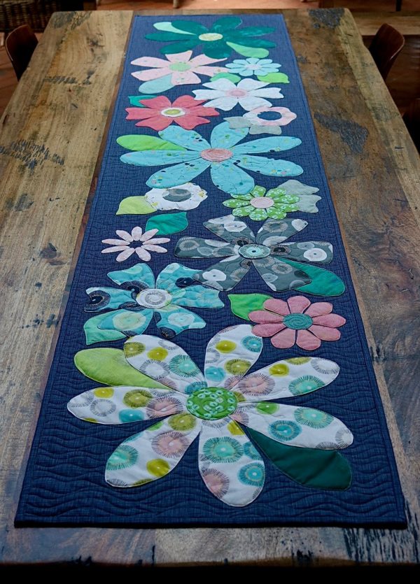 Fleurs Table Runner Pattern Online